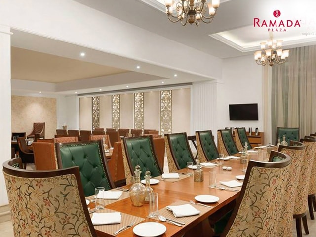Ramada Plaza-The Grand Dine